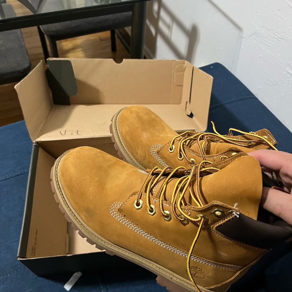 Timberland 8/10 condition pet friendly home but smoke free